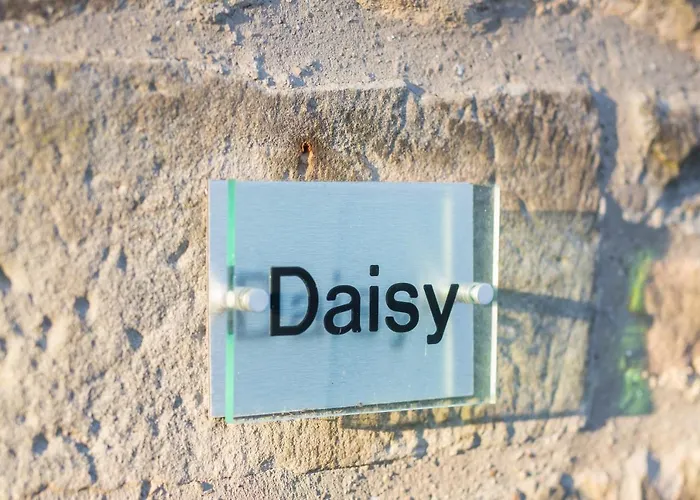 Host & Stay - Daisy Cottage